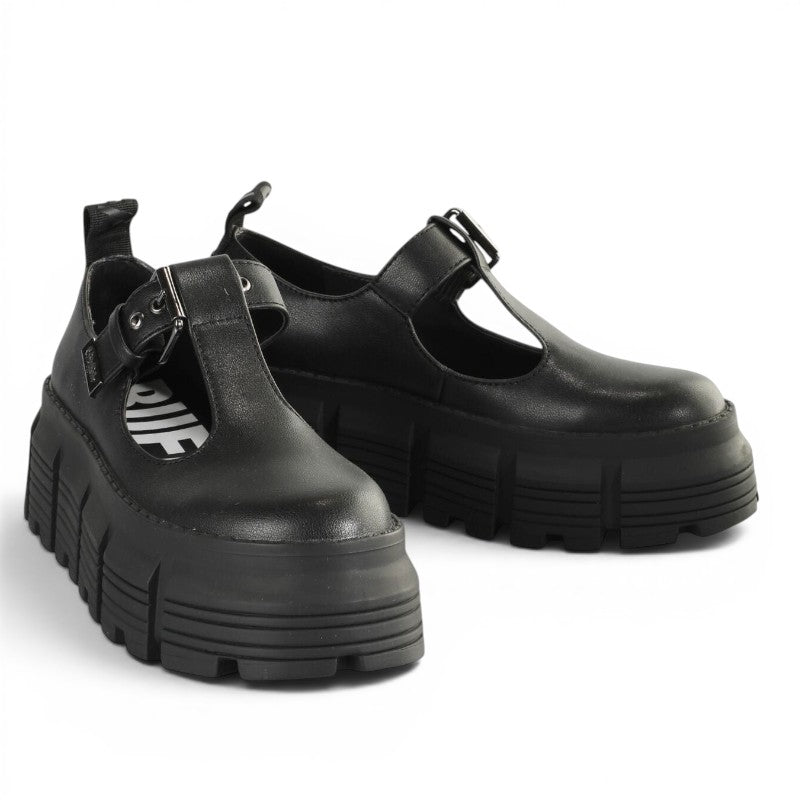 Buffalo 1622252 - Must