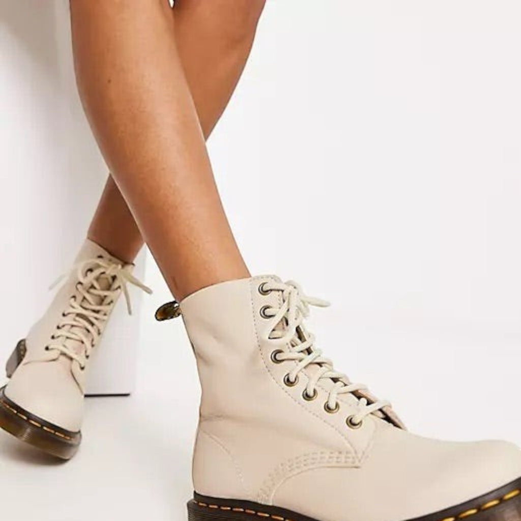 Dr. Martens 26802292 - Beež