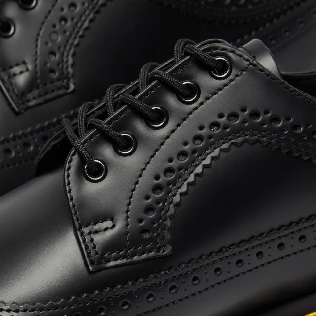 Dr. Martens 22210001 - Must