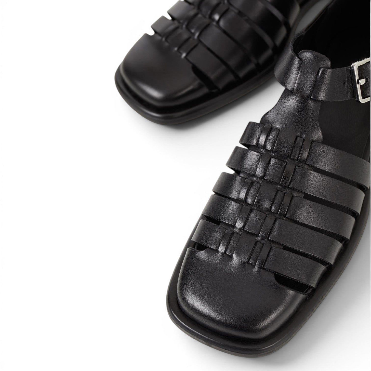 Vagabond 5551-201-20 - Must