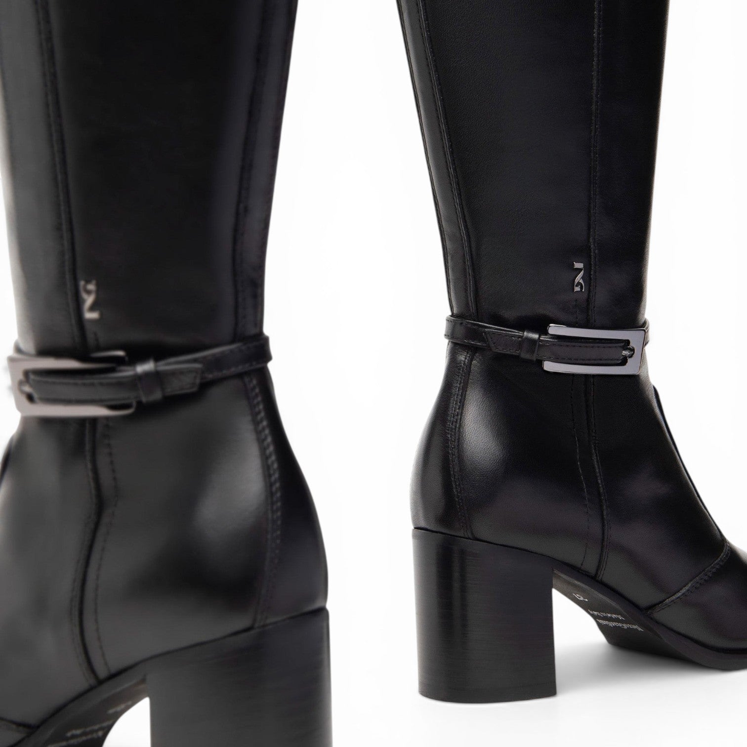 Nero Giardini I410955D - Must
