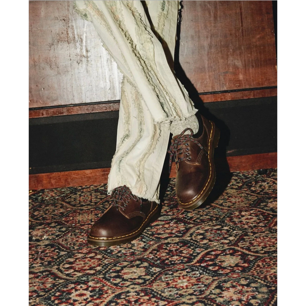 Dr. Martens 11849201 - Pruun