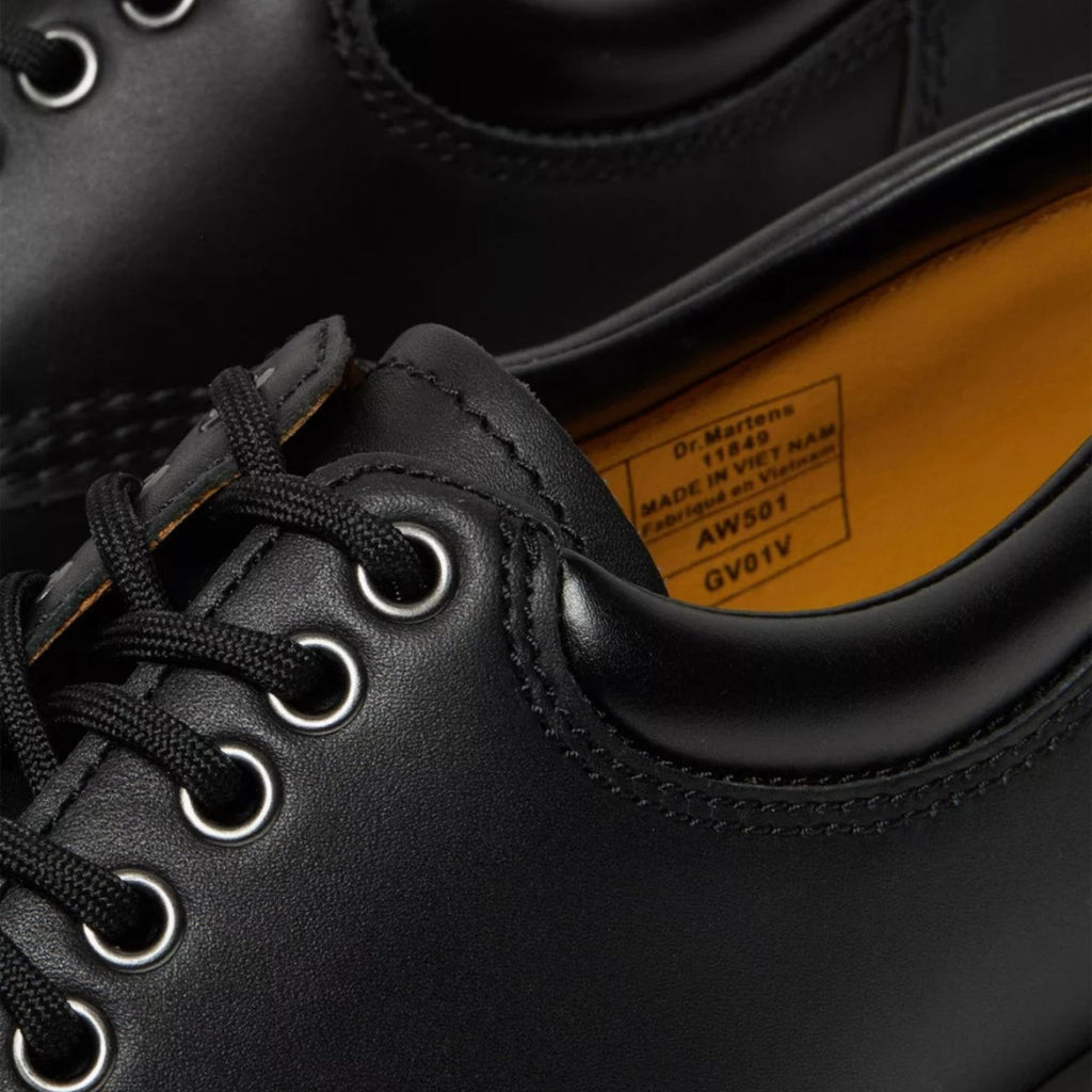 Dr. Martens 11849001 - Must