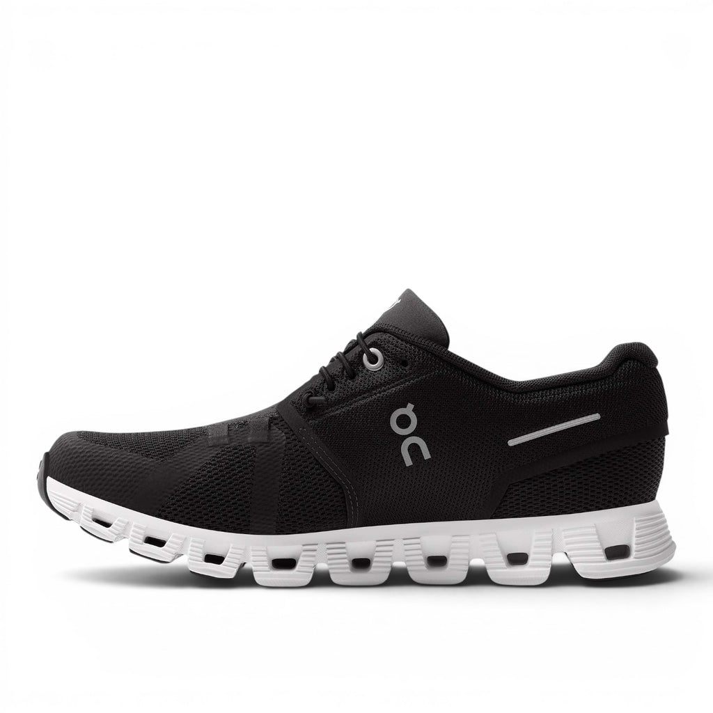 ON Cloud 59.98904 - Must/Valge