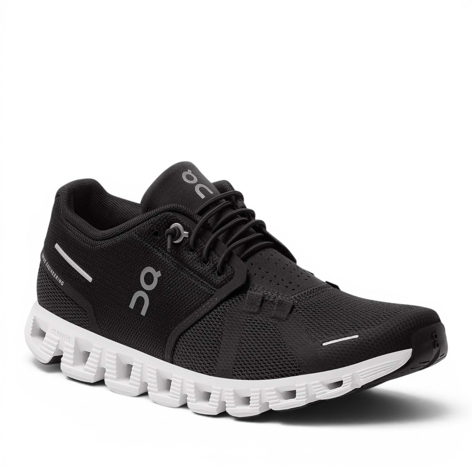 ON Cloud 59.98904 - Must/Valge