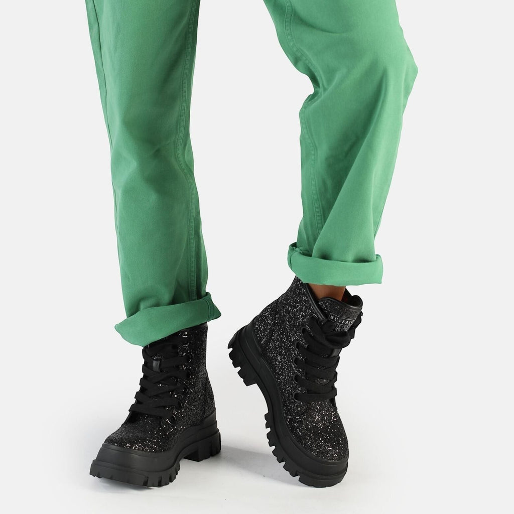 Buffalo 1622144 - Must