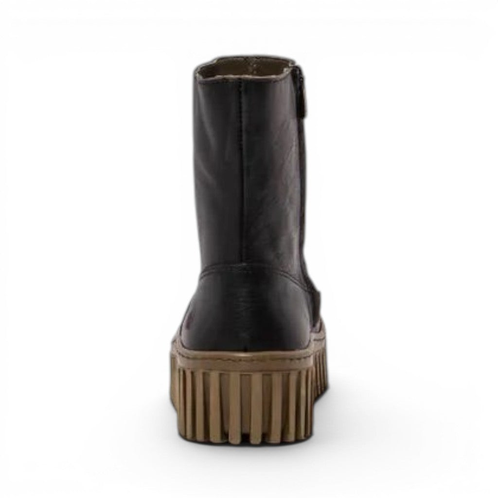 ART 1531 - Must/Roheline