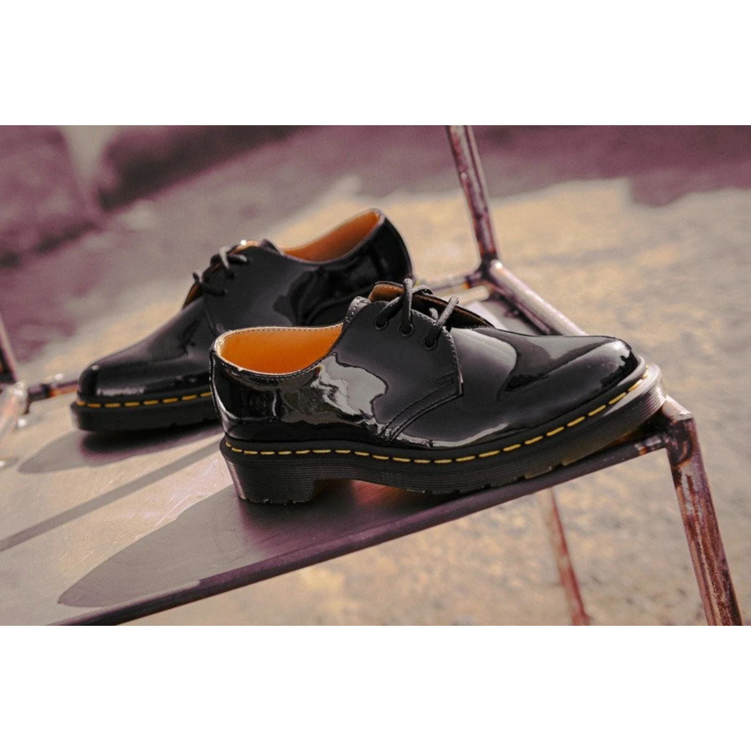 Dr. Martens 10084001 - Must