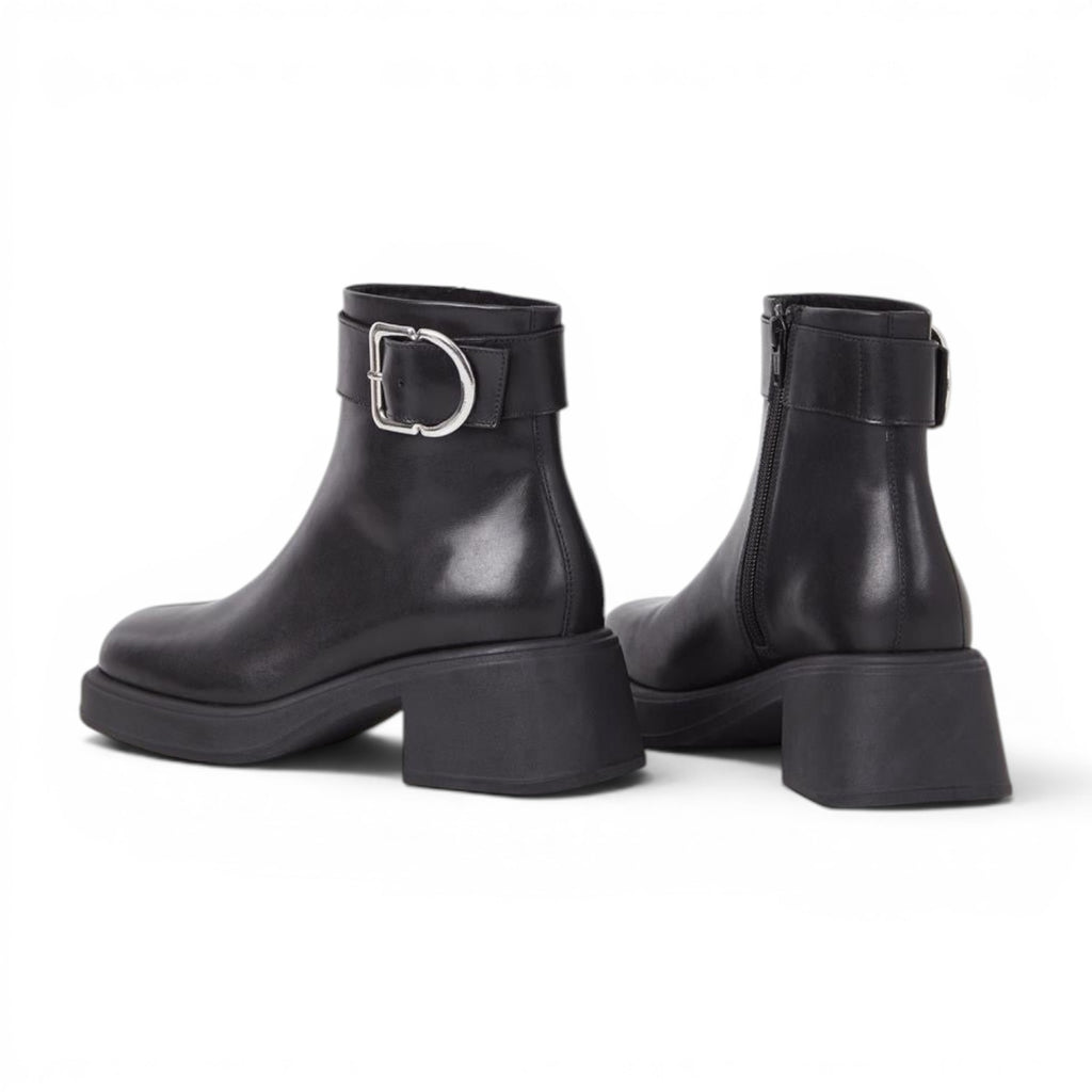 Vagabond 5642-201-20 - Must