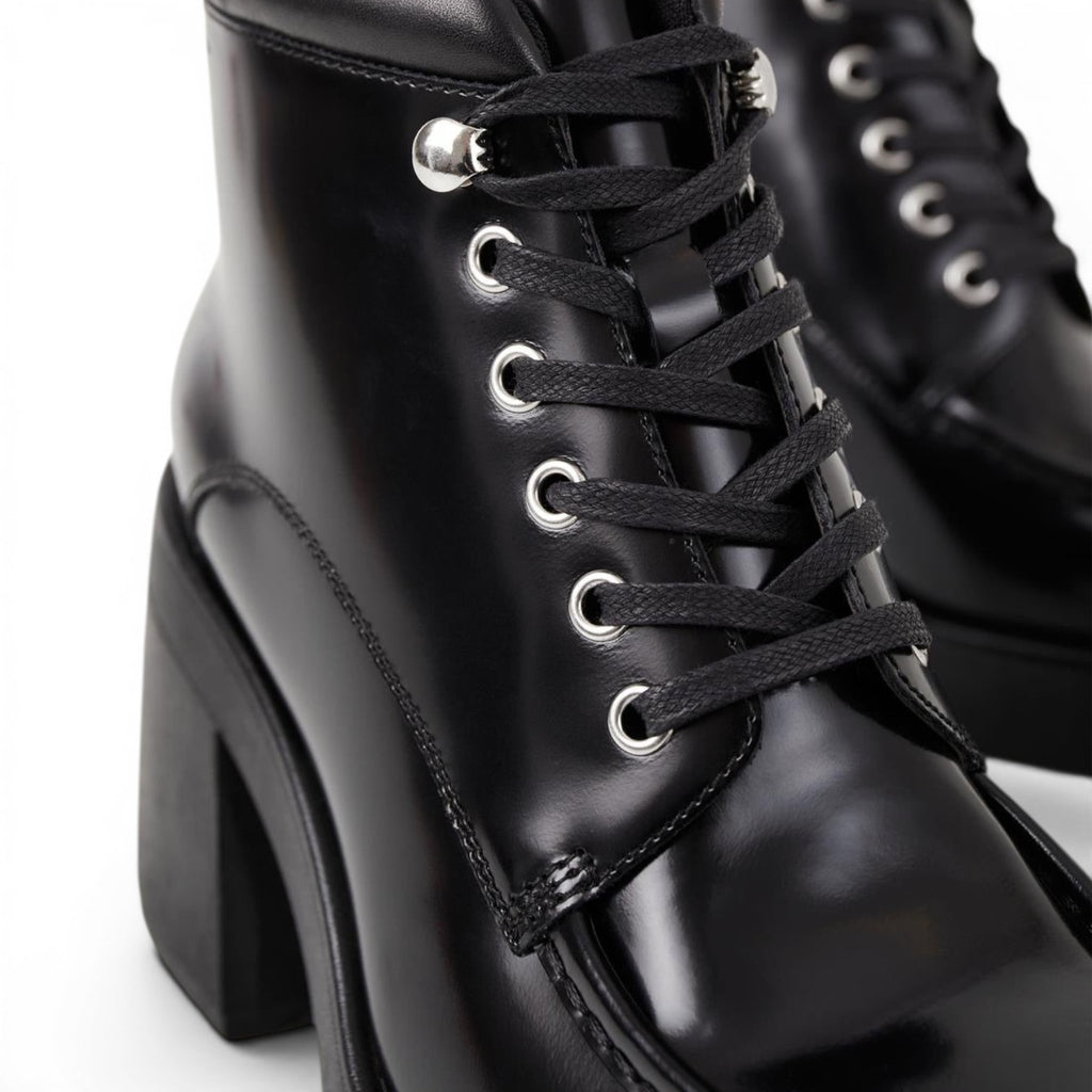 Vagabond 5644-001-20 - Must