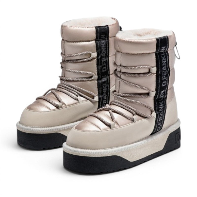 My Store beige puffer winter boots with faux fur lining, lace-up front, and D.Franklin logo tape.