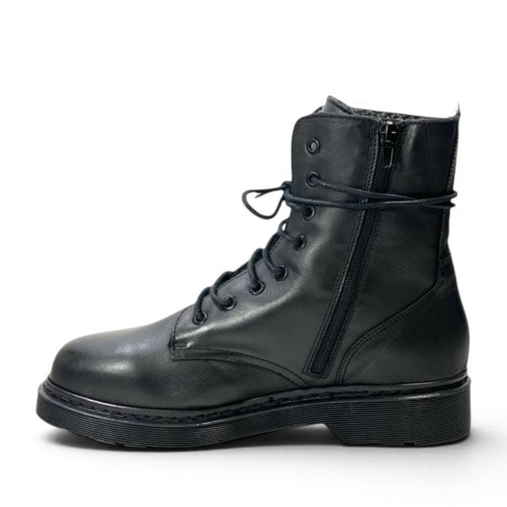 My Store FANY CAB black leather lace-up combat boots with side zipper and warm wool lining.