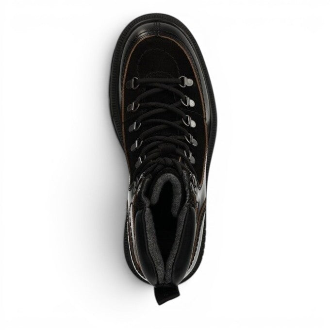 My Store Gretty black leather and suede hiking boots with wool lining and rubber sole.