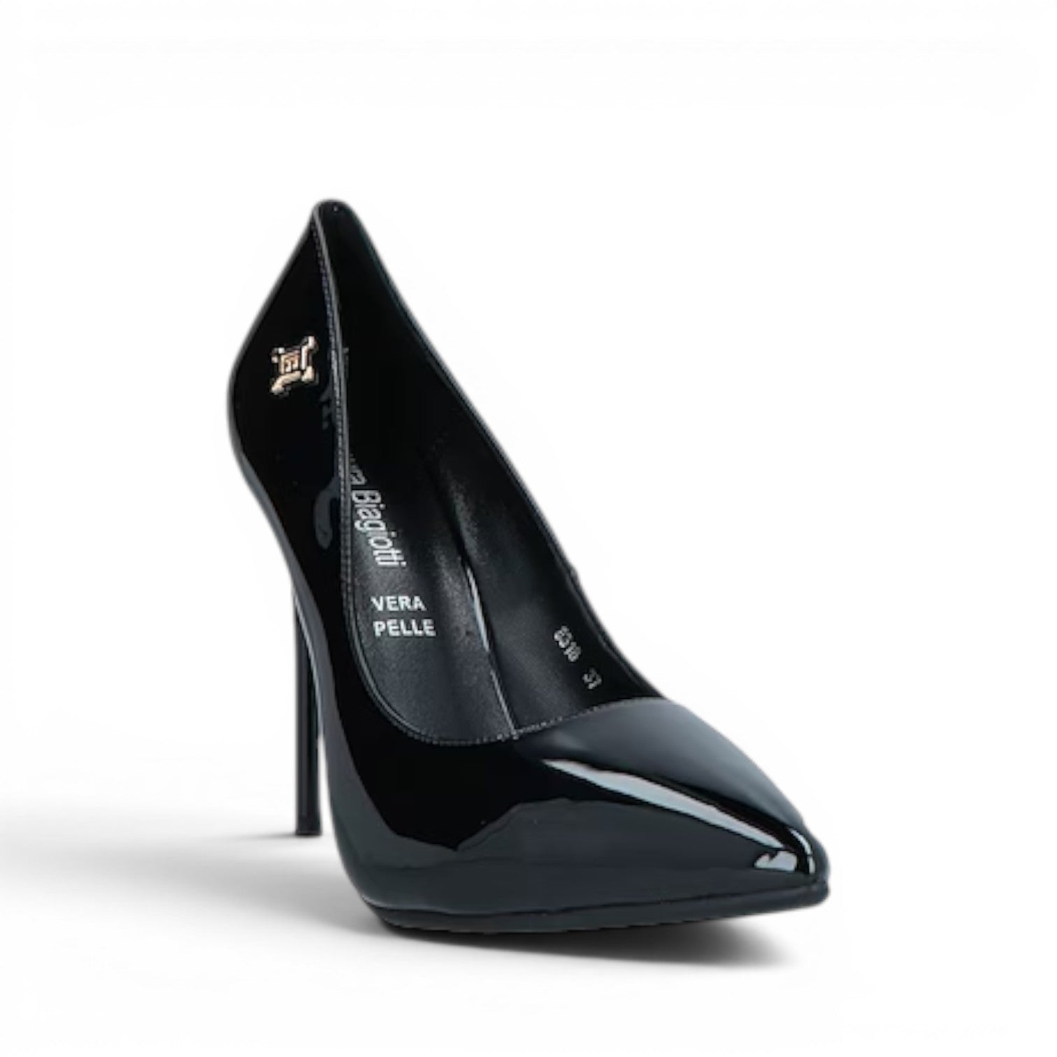 My Store Laura Biagiotti 8153A black patent synthetic pointed-toe pumps with 10.5cm heel.