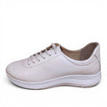 My Store Loretta Vitale 462 women's off-white leather sneakers with rubber sole and lace-up closure.
