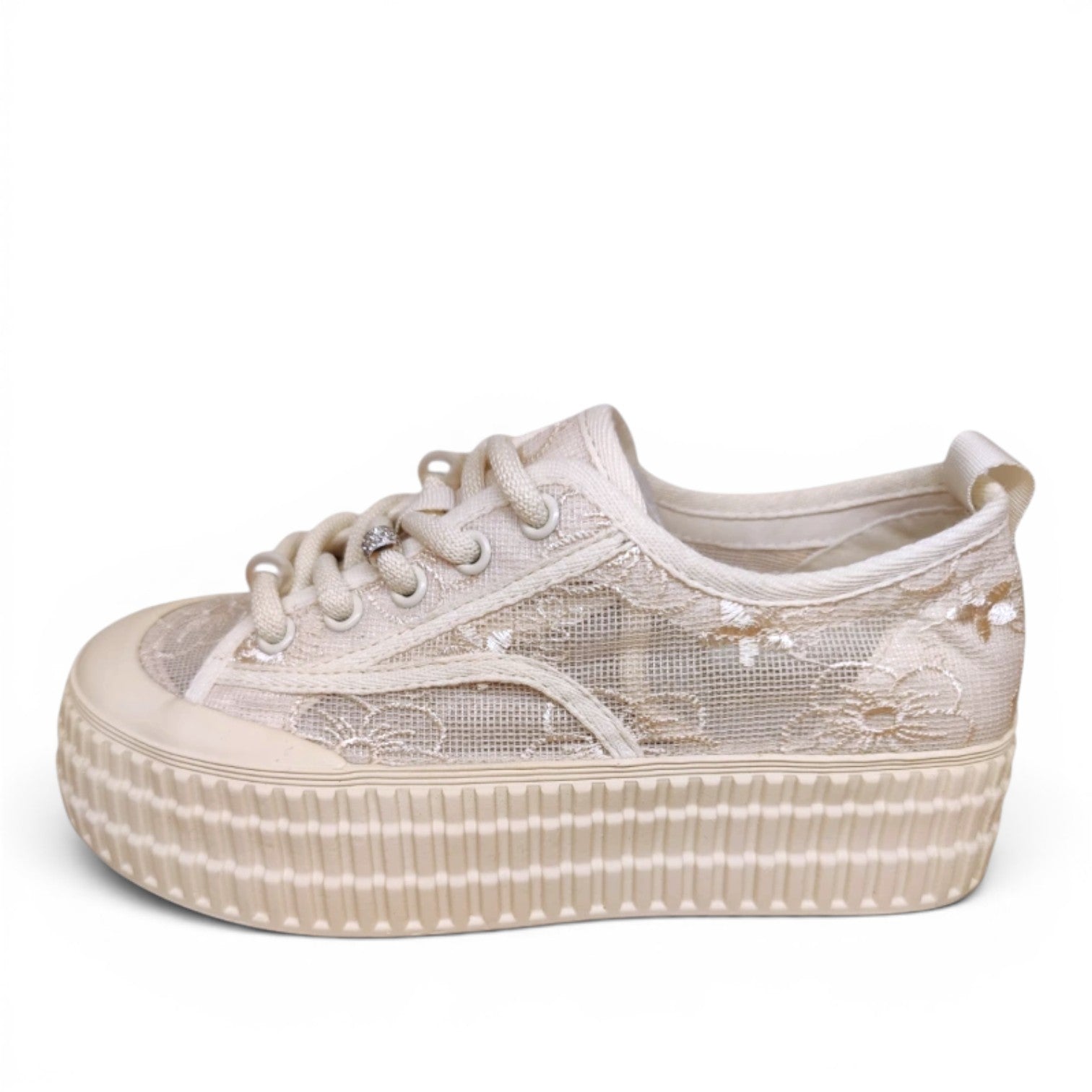 My Store Loretta Vitale beige lace platform sneakers with rubber sole and leather insole.