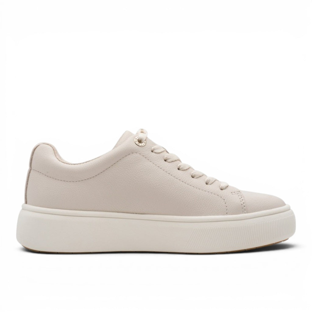 My Store Tamaris 1/1-23736 beige leather low-top sneakers with textile lining and synthetic sole.