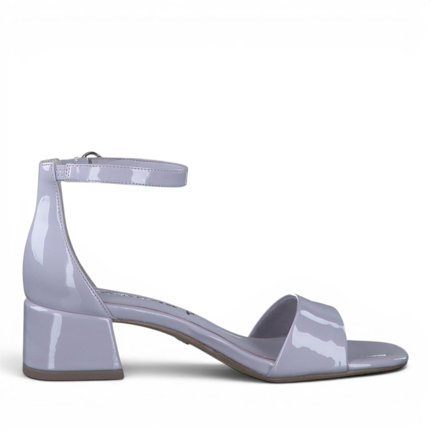 My Store Tamaris lilac patent synthetic sandals with ankle strap and 4.5cm block heel. Fastened with a buckle.