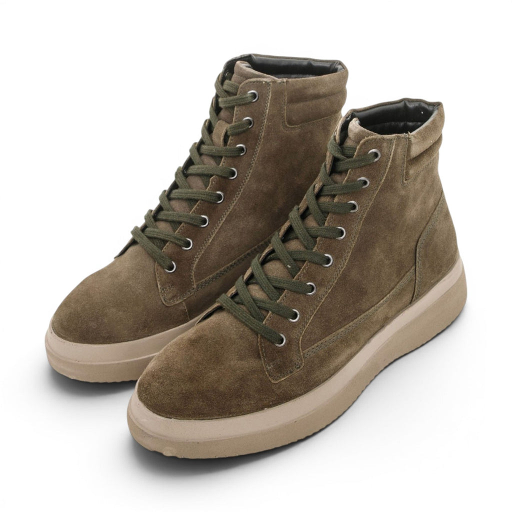 ShoeShop brown suede leather high-top boots with green laces and textile lining.
