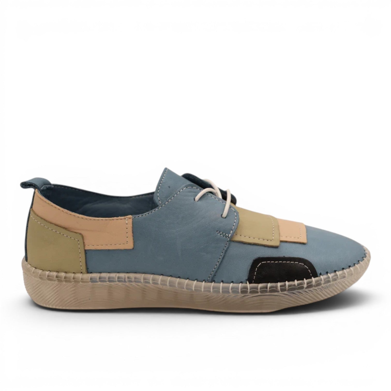 ShoeShop Loretta Vitale 780 blue leather casual shoes with tan and beige patchwork details.