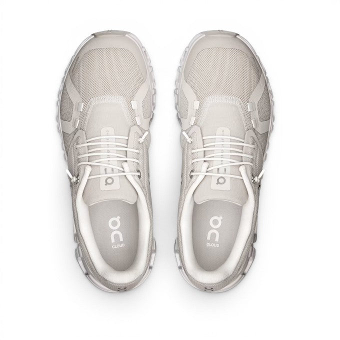 ShoeShop ON Cloud 6 light grey recycled polyester sneakers with white laces and CloudTec sole.