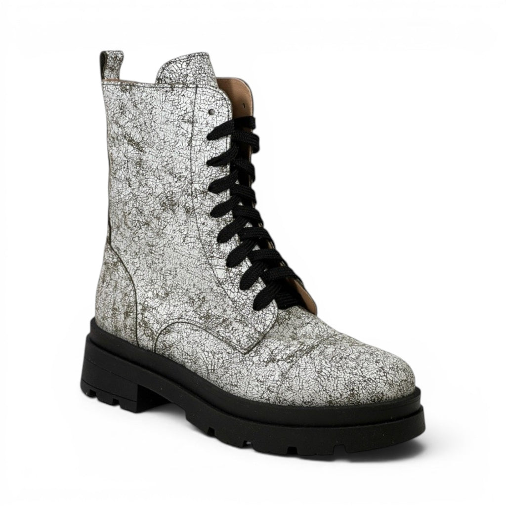 ShoeShop Zavod ANFIBIO Italian leather combat boots with a cracked silver finish and black laces.