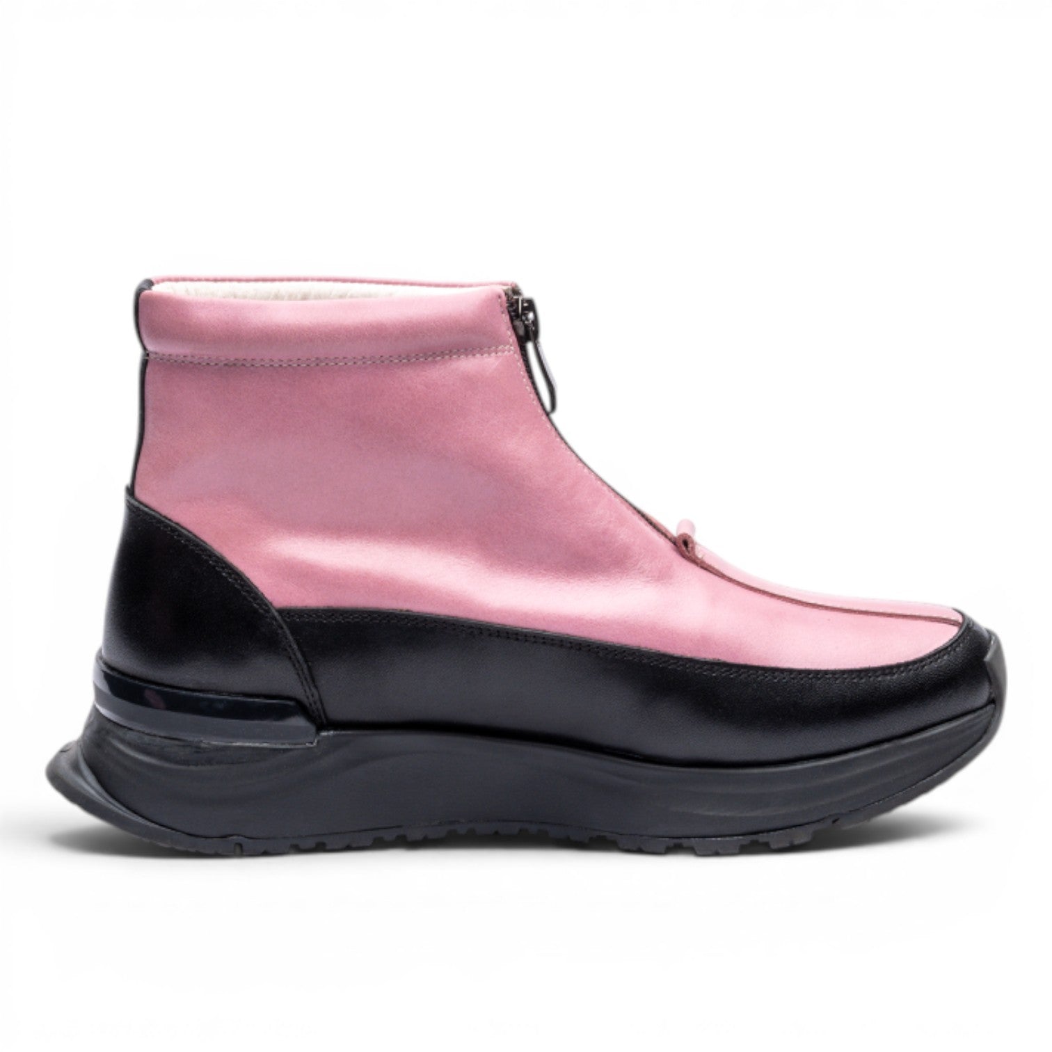 ShoeShop LINDA-0 pink leather ankle boots with sherpa lining and a black contrast sole, featuring a front zipper.
