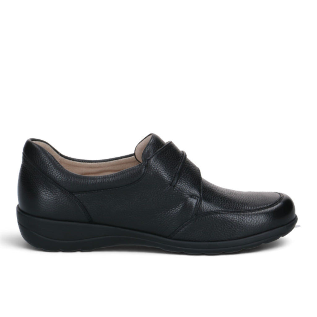 ShoeShop Caprice black leather slip-on shoe with wide H fit and durable rubber sole