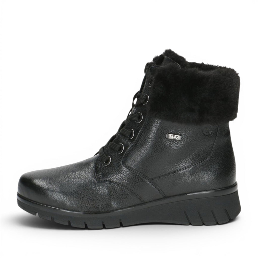 ShoeShop Caprice black leather lace-up winter boots with faux fur trim and TEX waterproof membrane.