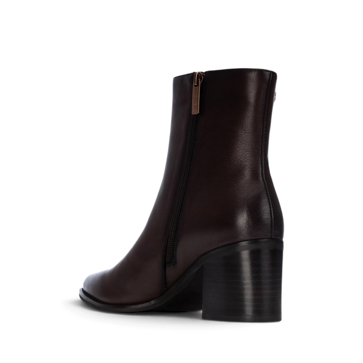 ShoeShop Carmela brown leather ankle boots with a side zipper and a 6.5cm block heel