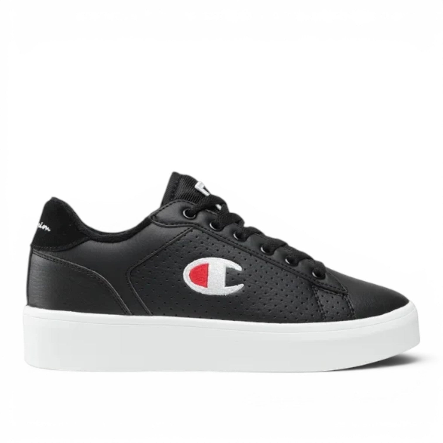 ShoeShop Champion S11177 black low-top sneakers with perforated side panels and iconic red and white logo