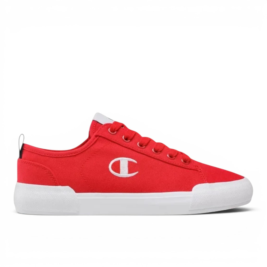 ShoeShop Champion S21856 red canvas low-top sneakers with white rubber sole and iconic logo branding