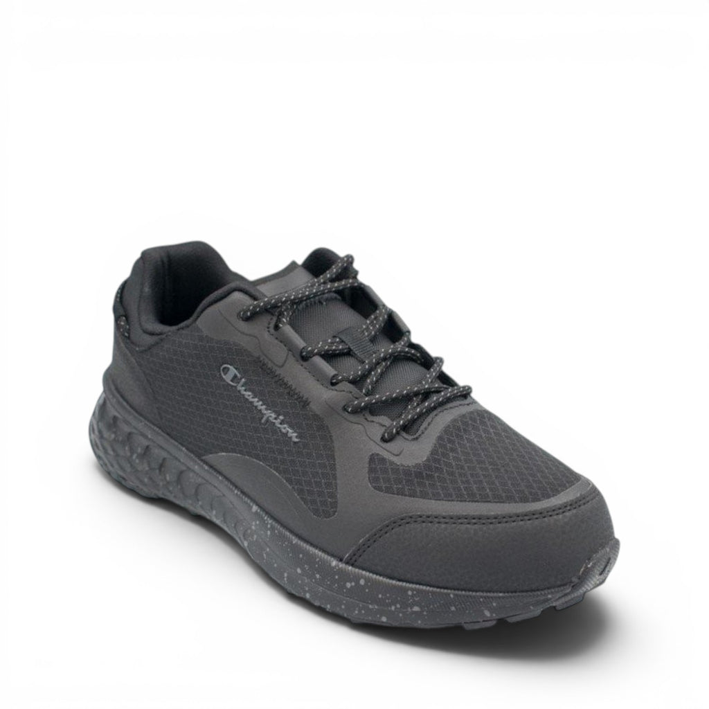 ShoeShop Champion S22302 black athletic sneakers with mesh upper, speckled midsole, and lace-up closure.