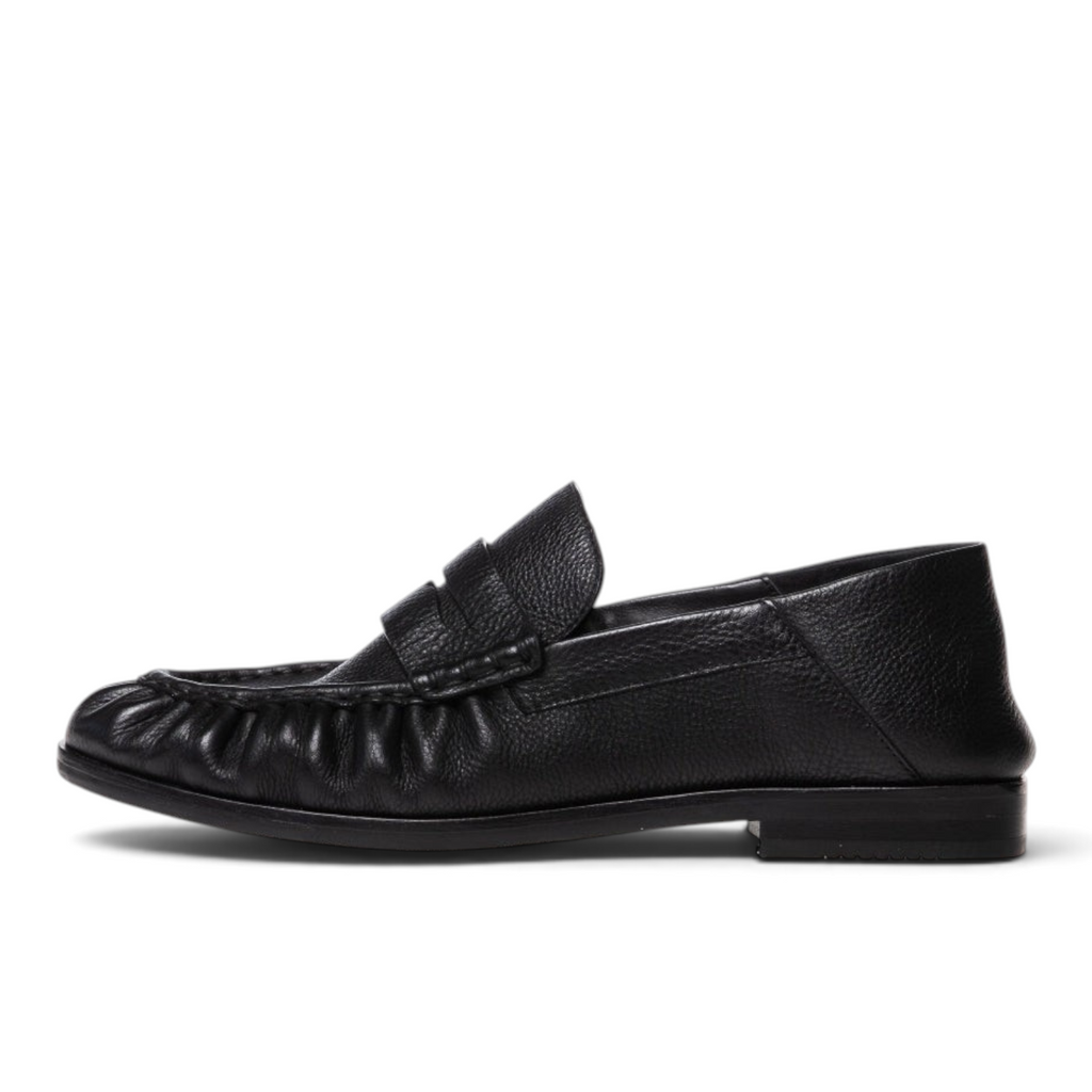 ShoeShop Copenhagen black leather loafers with a gathered toe detail and durable TPU sole, side view.