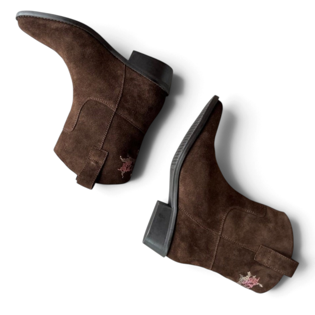 ShoeShop Copenhagen Monice brown suede western-style ankle boots with decorative embroidery and low block heel