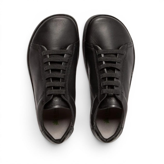 ShoeShop El Naturalista 5910 black leather casual sneakers with elastic laces viewed from above