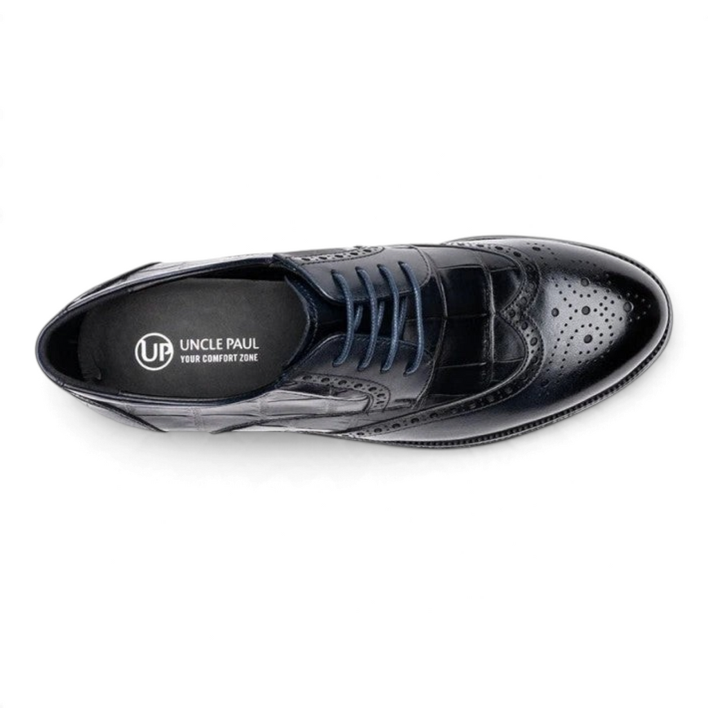 ShoeShop ERIK black leather brogue shoe with decorative perforations and lace-up closure, top view