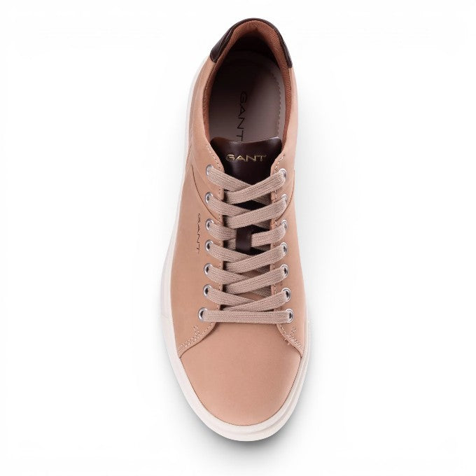 ShoeShop GANT Mc Julien beige leather sneakers with brown accents and white rubber soles, top view.