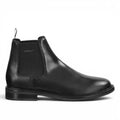 ShoeShop GANT black leather Chelsea boots with elastic side panels and durable rubber sole