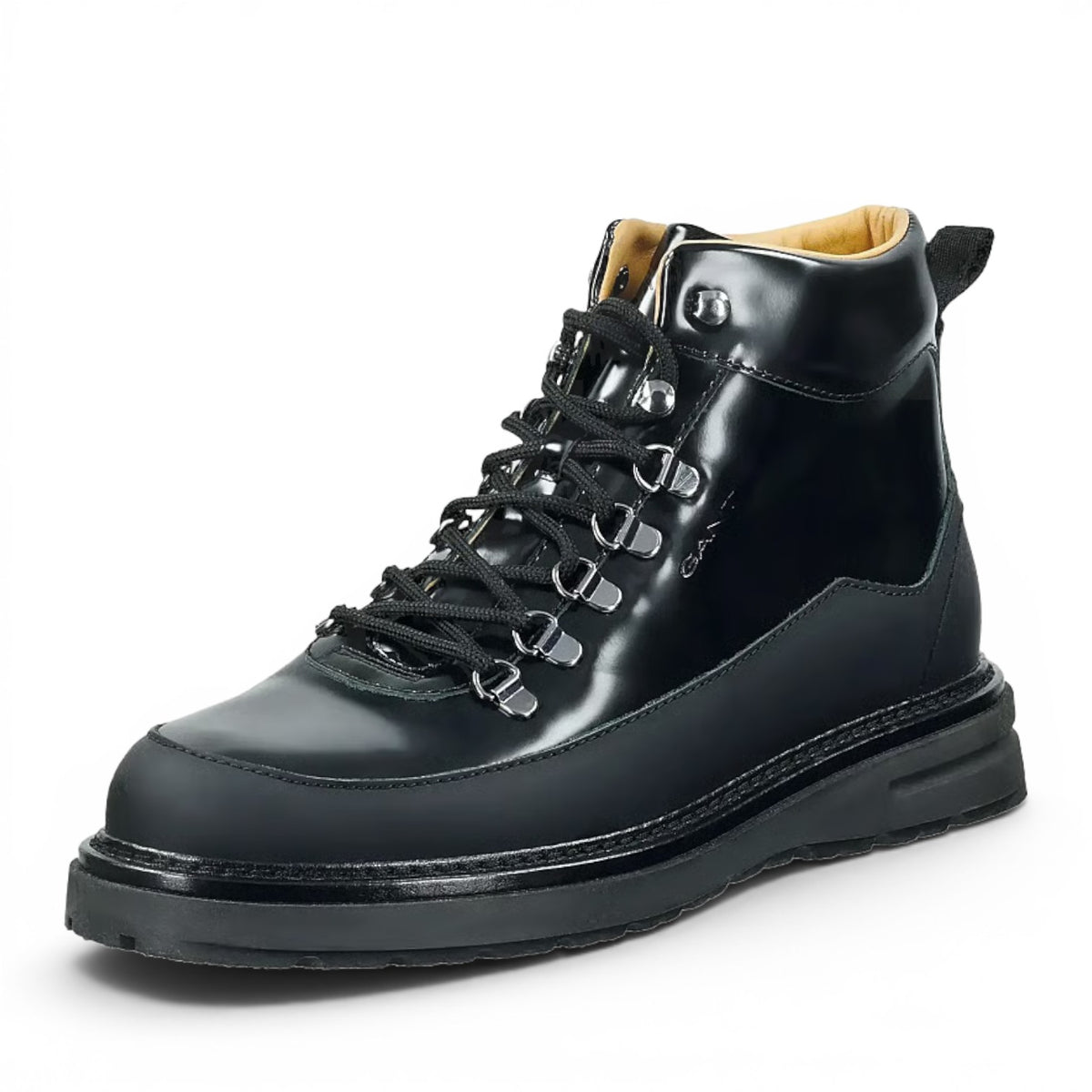 ShoeShop GANT Hillprep Mid black leather hiking boots with warm textile lining and durable rubber sole.