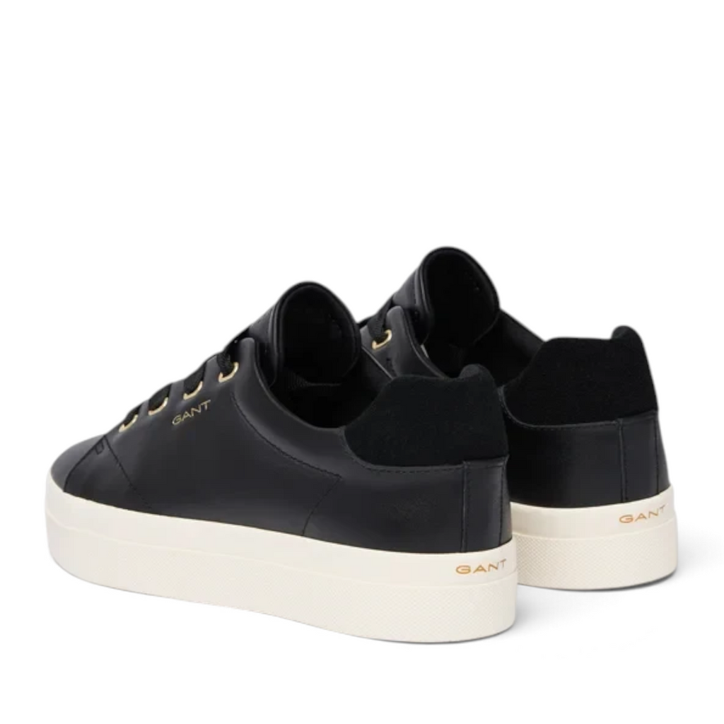 ShoeShop GANT black leather sneakers with a thick white platform sole and gold logo detailing