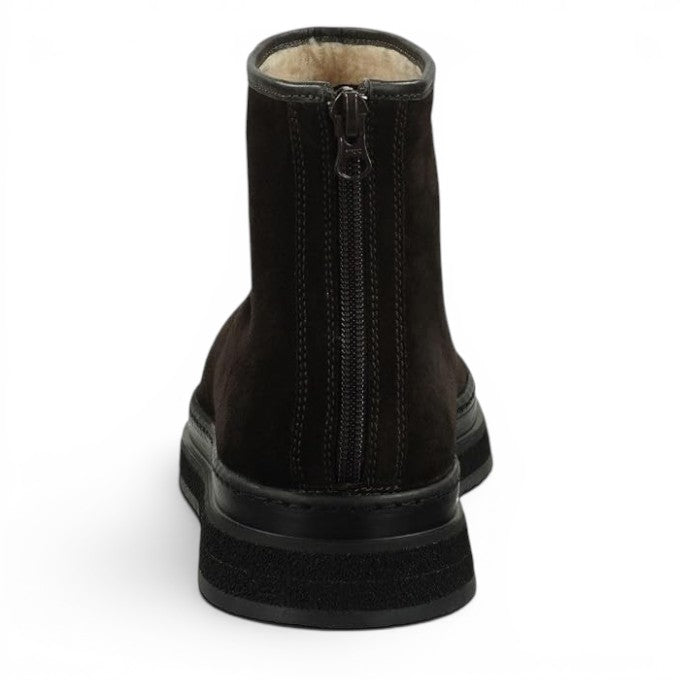 ShoeShop GANT Blistown 2A dark brown suede ankle boots with a rear zipper and warm wool lining
