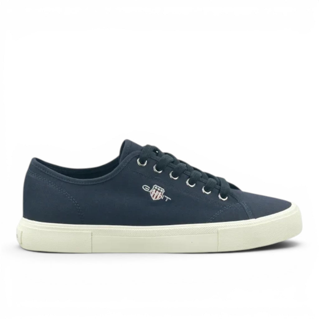 ShoeShop GANT navy blue canvas low-top sneakers with white rubber sole and embroidered logo detail