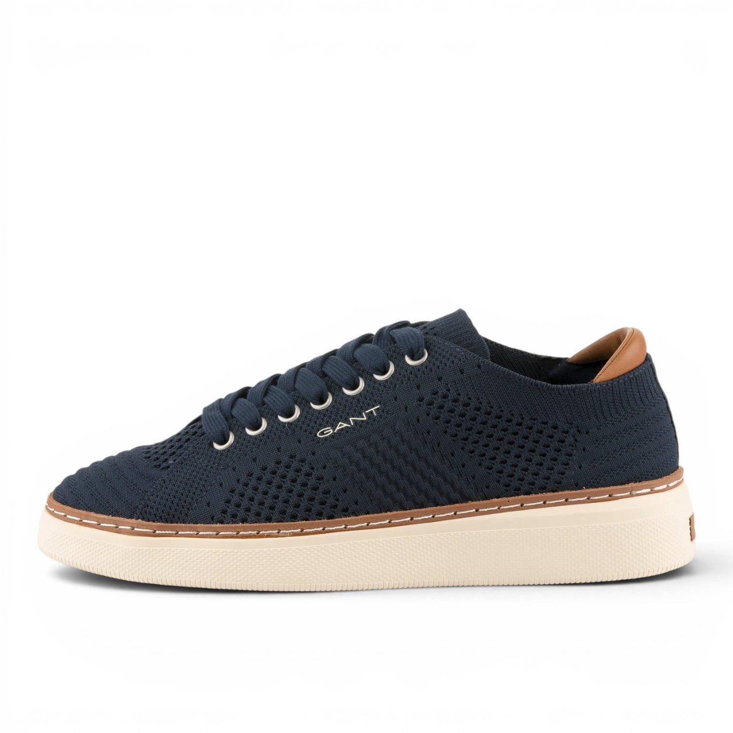 ShoeShop GANT navy blue knit sneakers with a white rubber sole and tan leather heel detail, side view.