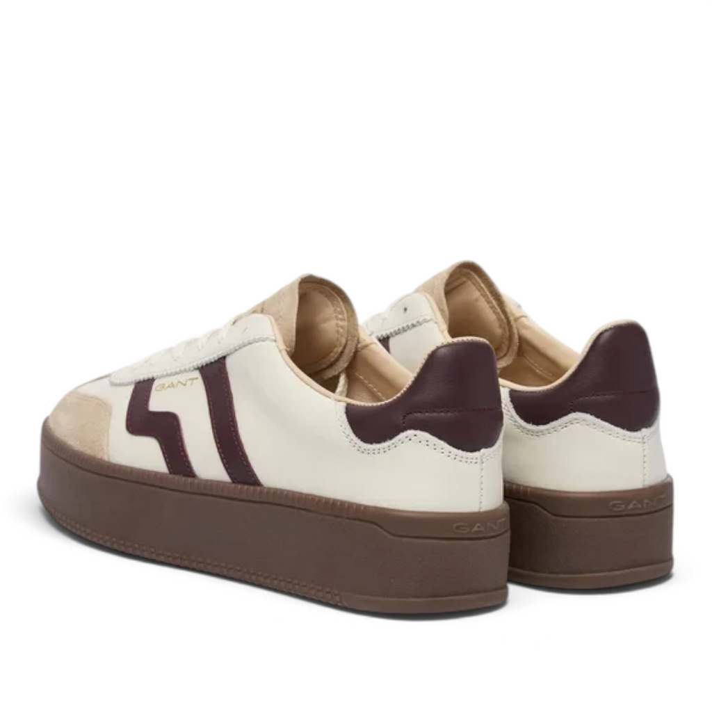 ShoeShop GANT platform sneakers in off-white leather with burgundy accents and a thick brown rubber sole