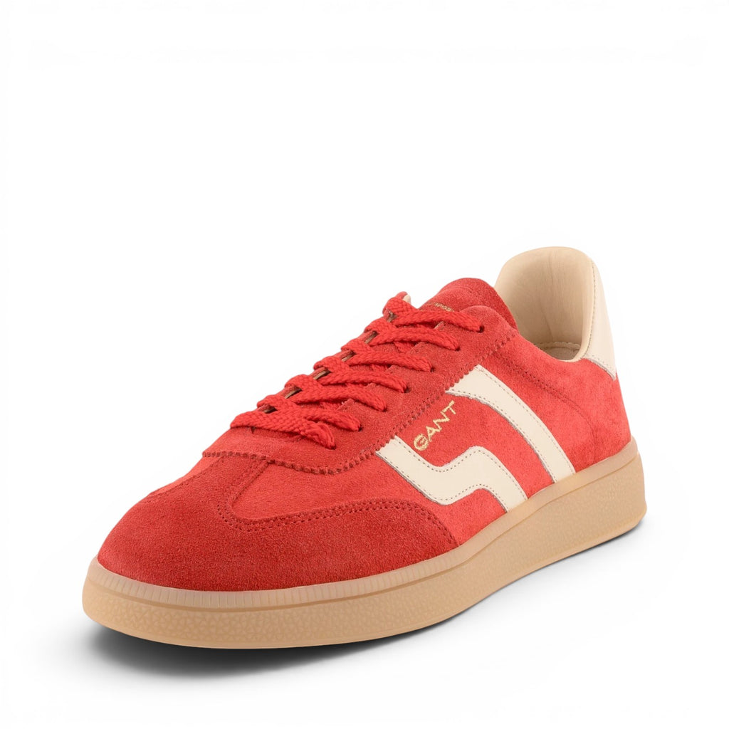 ShoeShop GANT red suede sneakers with white side stripes and a gum rubber sole