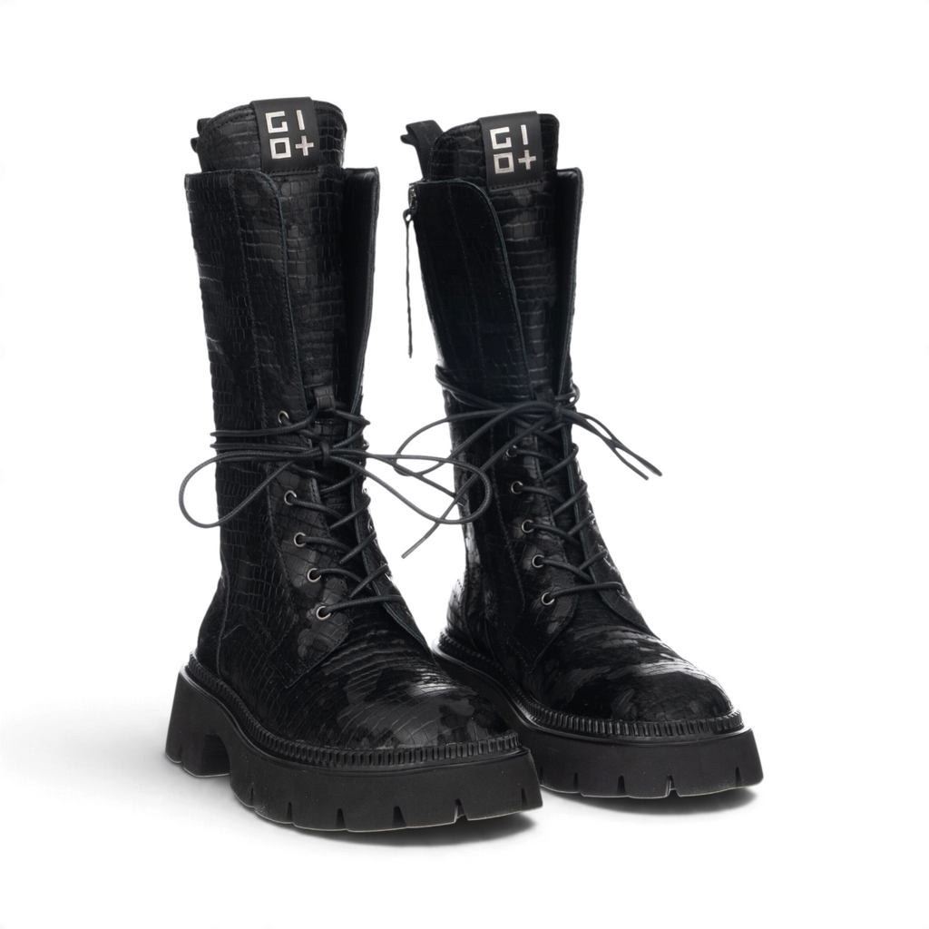 ShoeShop Gio+ GRETA02B black leather mid-calf boots with crocodile texture, lace-up front, and chunky rubber sole.