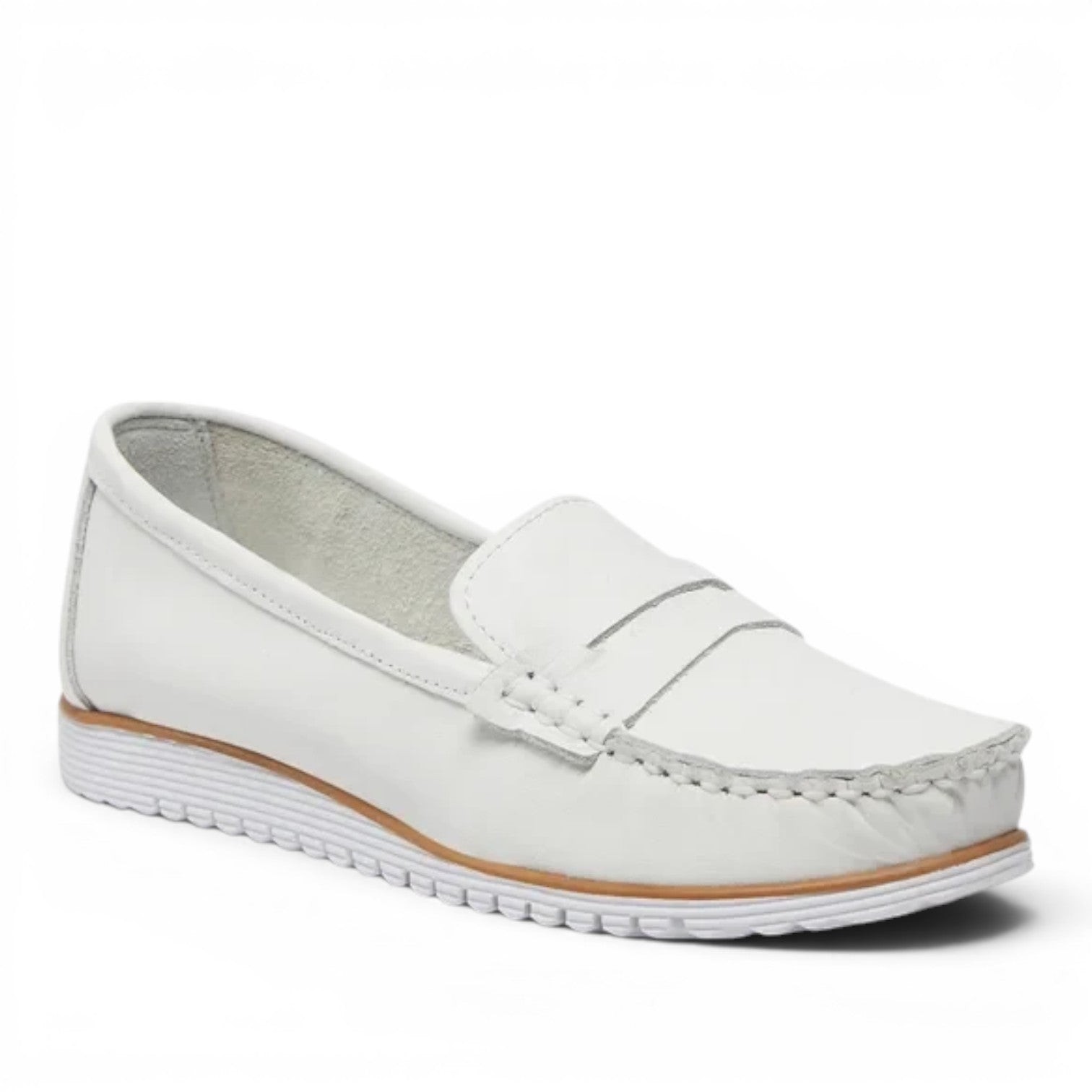 ShoeShop Loretta Vitale 4001 white leather penny loafers with rubber sole.