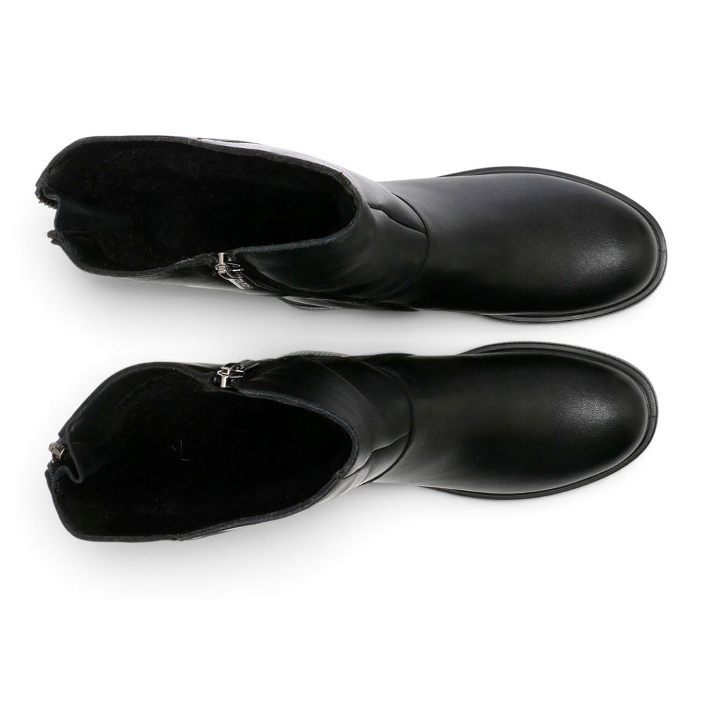 ShoeShop Loretta Vitale W3503A black leather boots with warm textile lining and side zippers, top-down view