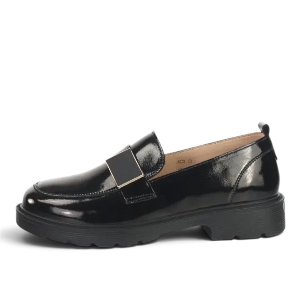 ShoeShop Loretta Vitale black patent leather loafers with a chunky rubber sole and metallic buckle detail